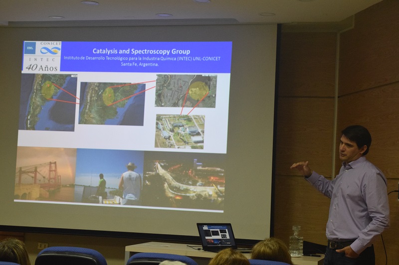 ​Experto expuso sobre mediciones “in situ” en los reactores