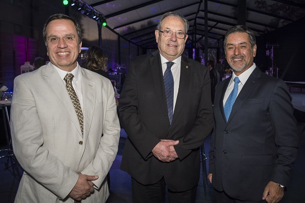 “La FI tiene un rol extraordinario para responder a los desafíos País”