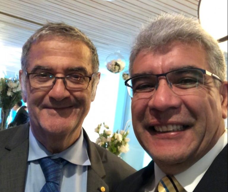 Director DIE se reunió con nobeles