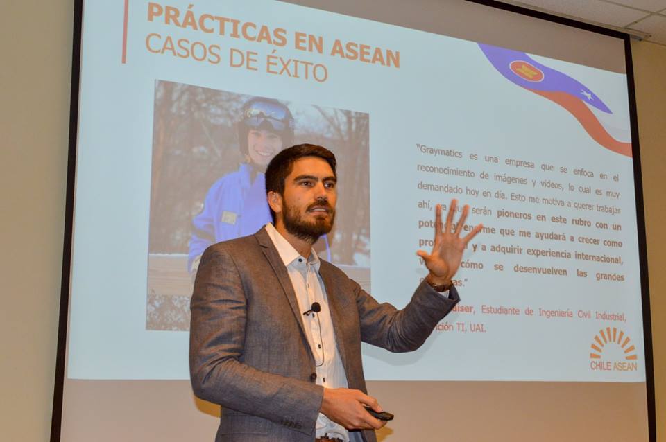 Estudiantes de Ingeniería asisten a charla para prácticas profesionales en ASIA