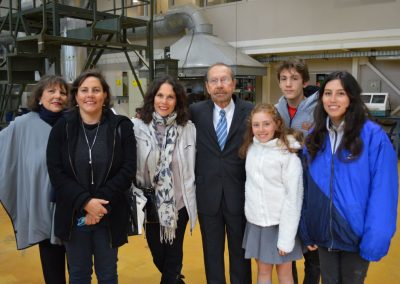Igor Wilkomirsky junto a su familia.