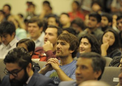 Público de la charla
