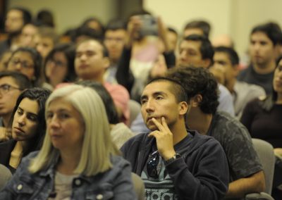 Público de la charla