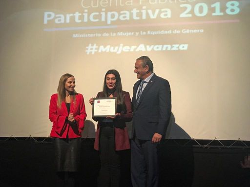 Ministerio de la Mujer y la Equidad de Género destaca a estudiante de Doctorado Mabel Vidal