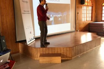 Docente del DIICC dictó charla a jóvenes del Liceo Bicentenario de Excelencia Polivalente de San Nicolás