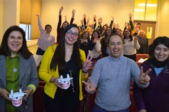 Estudiante de Ingeniería Biomédica crea simulador dental de niños para mejorar la aplicación de anestesia