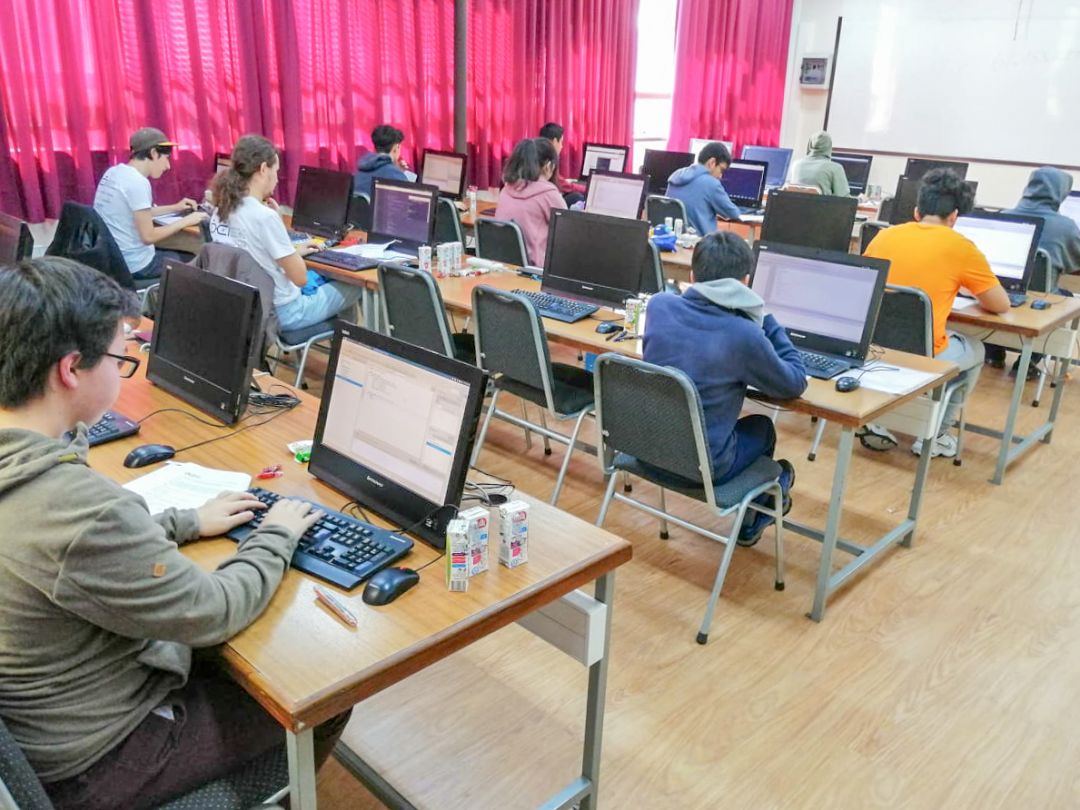 Con buenos resultados concluyó Olimpiada Chilena de Informática en la FI UdeC