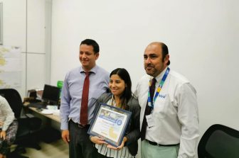 Egresada de Telecomunicaciones UdeC es galardonada por Telsur
