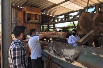 Vicsa Industrial y su proyecto "Unoporcuatro" derriban los mitos sobre la madera de rechazo y fabricación de productos con materiales reciclados
